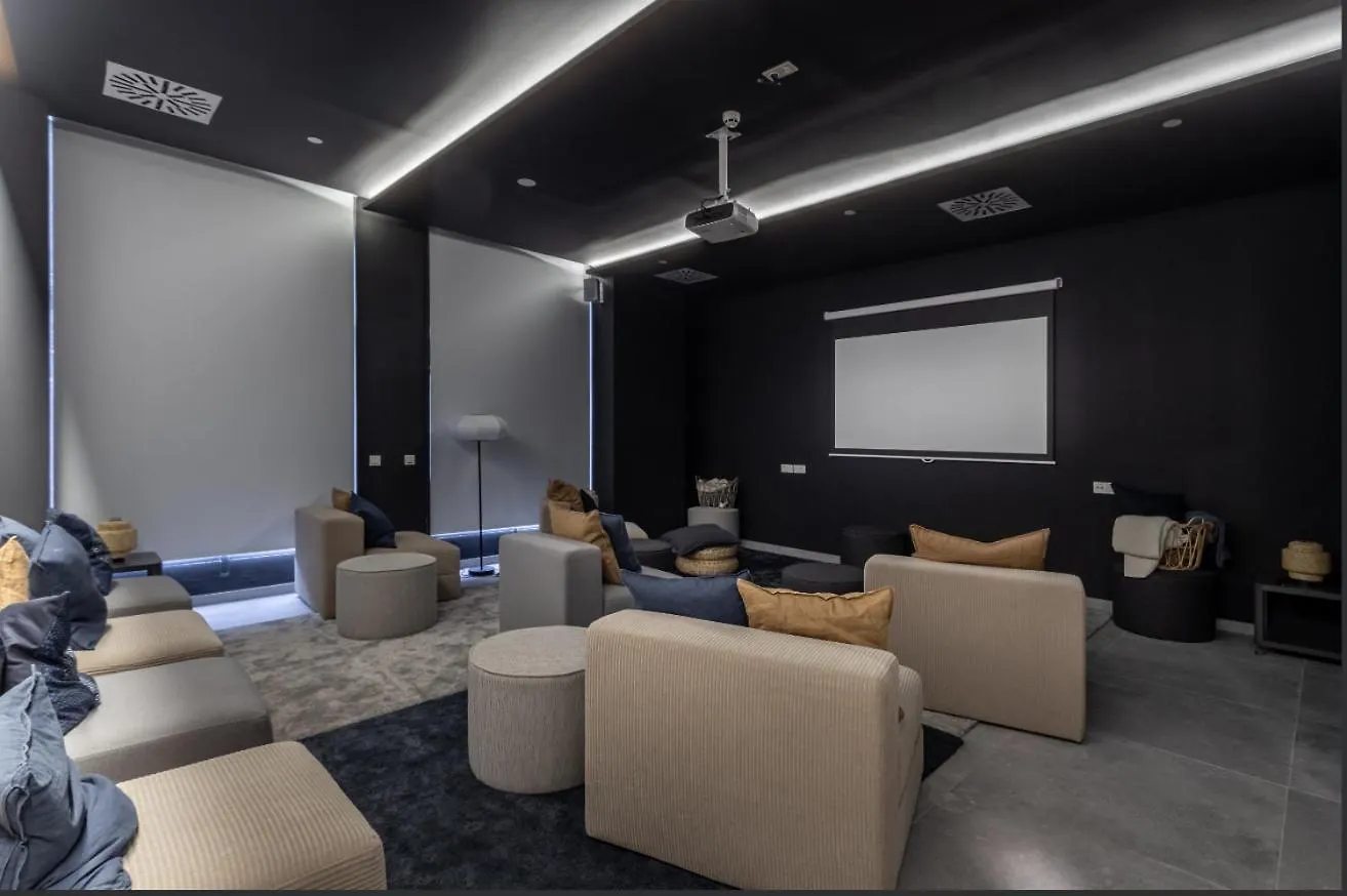 Ansa Beach Apartment - Malaga - Skyline Suite