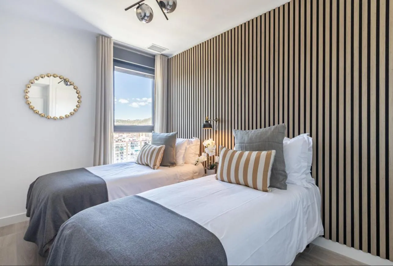 Ansa Beach Apartment - Malaga - Skyline Suite