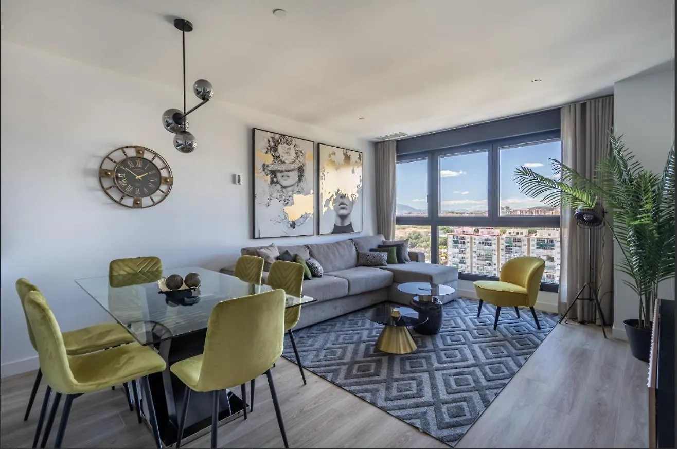 Ansa Beach Apartment - Malaga - Skyline Suite